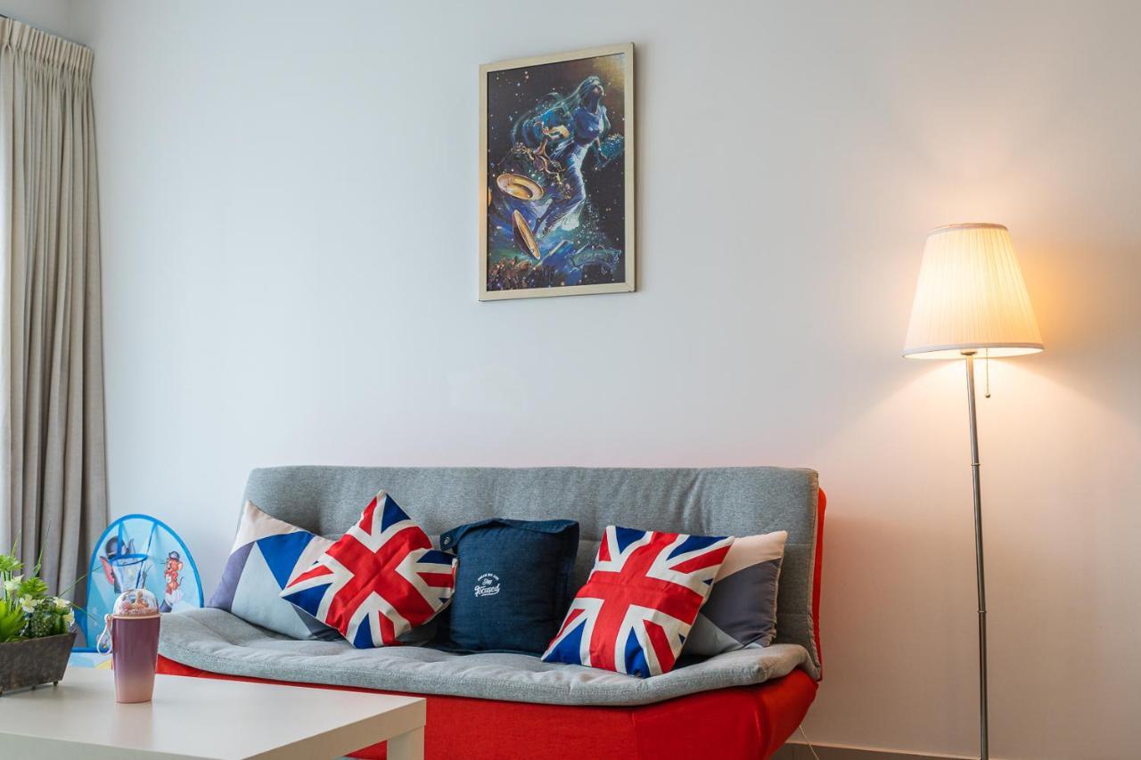Mitec 5min Publika Sri Hartamas 1br 6pax Mont Kiara Pangsapuri *