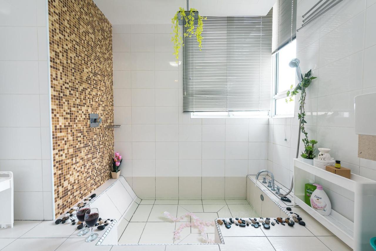 Mitec 5min Publika Sri Hartamas 1br 6pax Mont Kiara *